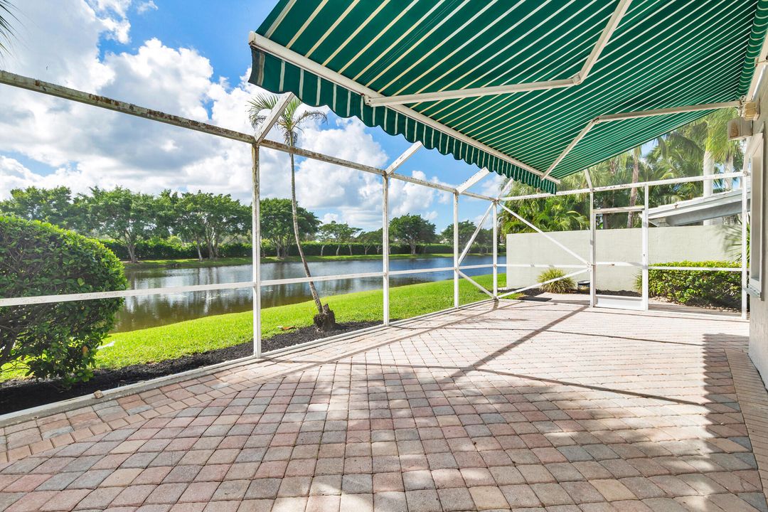 For Sale: $550,000 (3 beds, 2 baths, 2069 Square Feet)