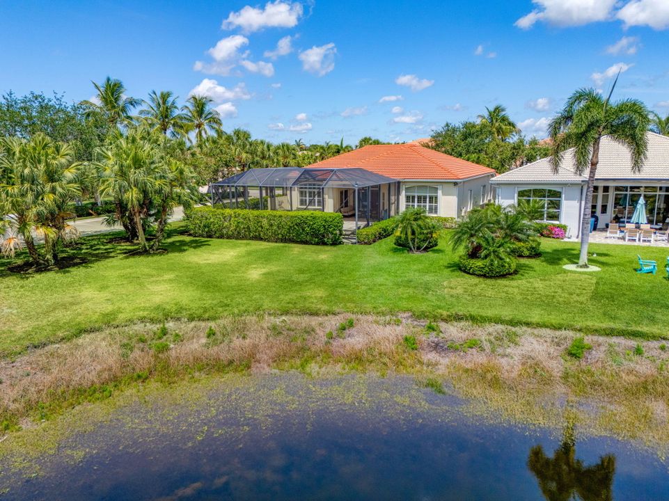 合同活跃: $1,299,000 (4 贝兹, 2 浴室, 2617 平方英尺)