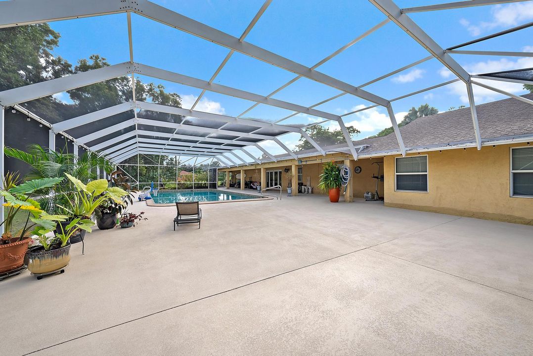 На продажу: $1,050,000 (4 спален, 3 ванн, 3143 Квадратных фут)