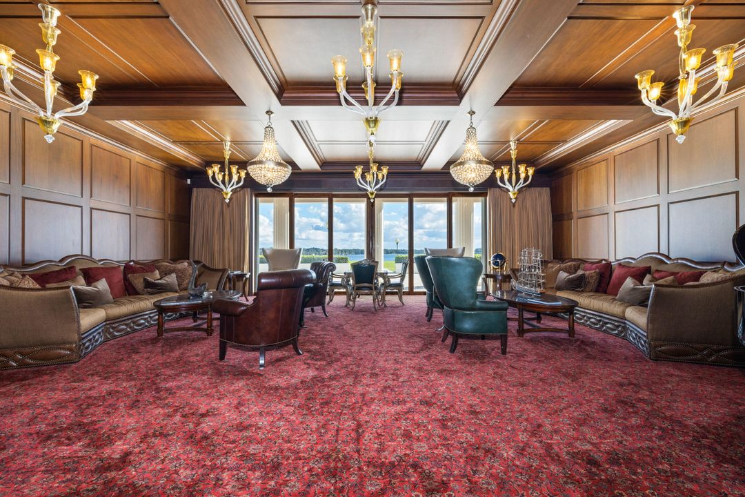 For Sale: $19,995,000 (6 beds, 12 baths, 20865 Square Feet)