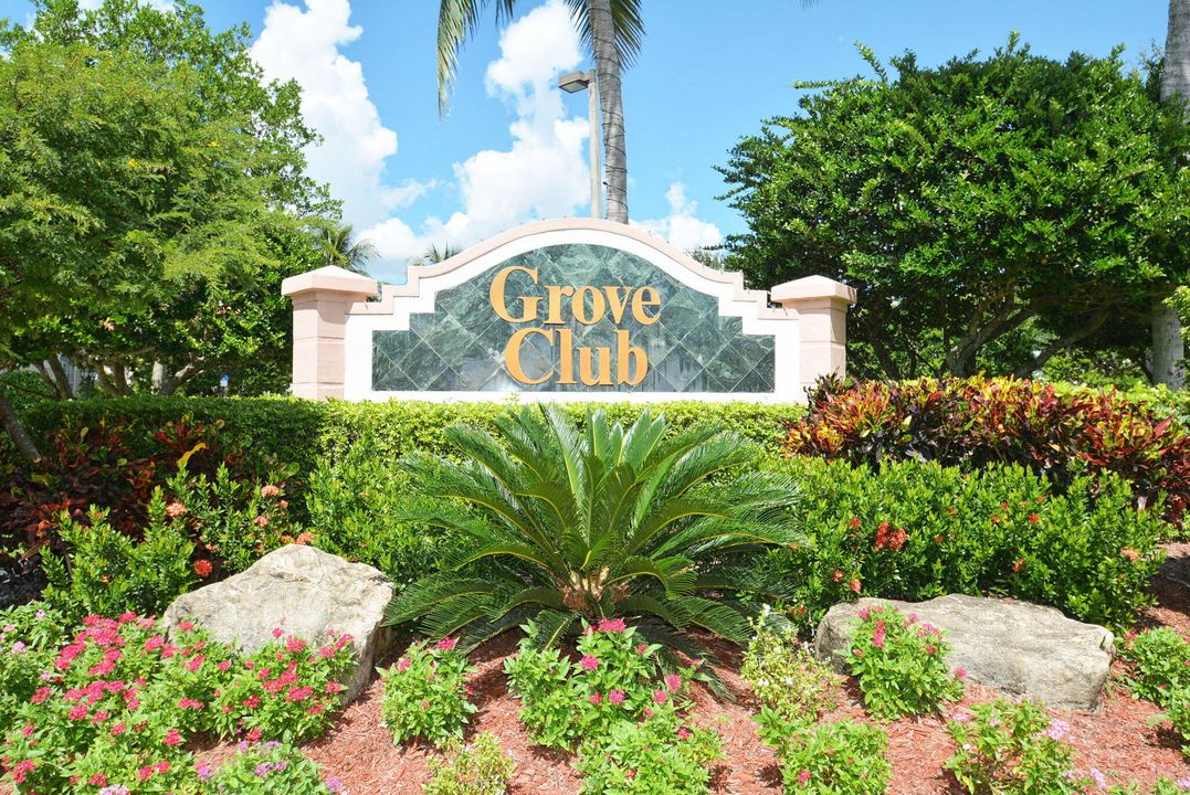 Active With Contract: $480,000 (3 beds, 2 baths, 2144 Square Feet)