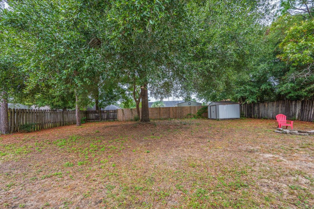 На продажу: $315,000 (4 спален, 2 ванн, 1750 Квадратных фут)