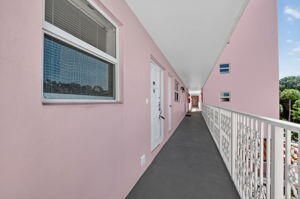 En Venta: $575,000 (2 camas, 2 baños, 1575 Pies cuadrados)