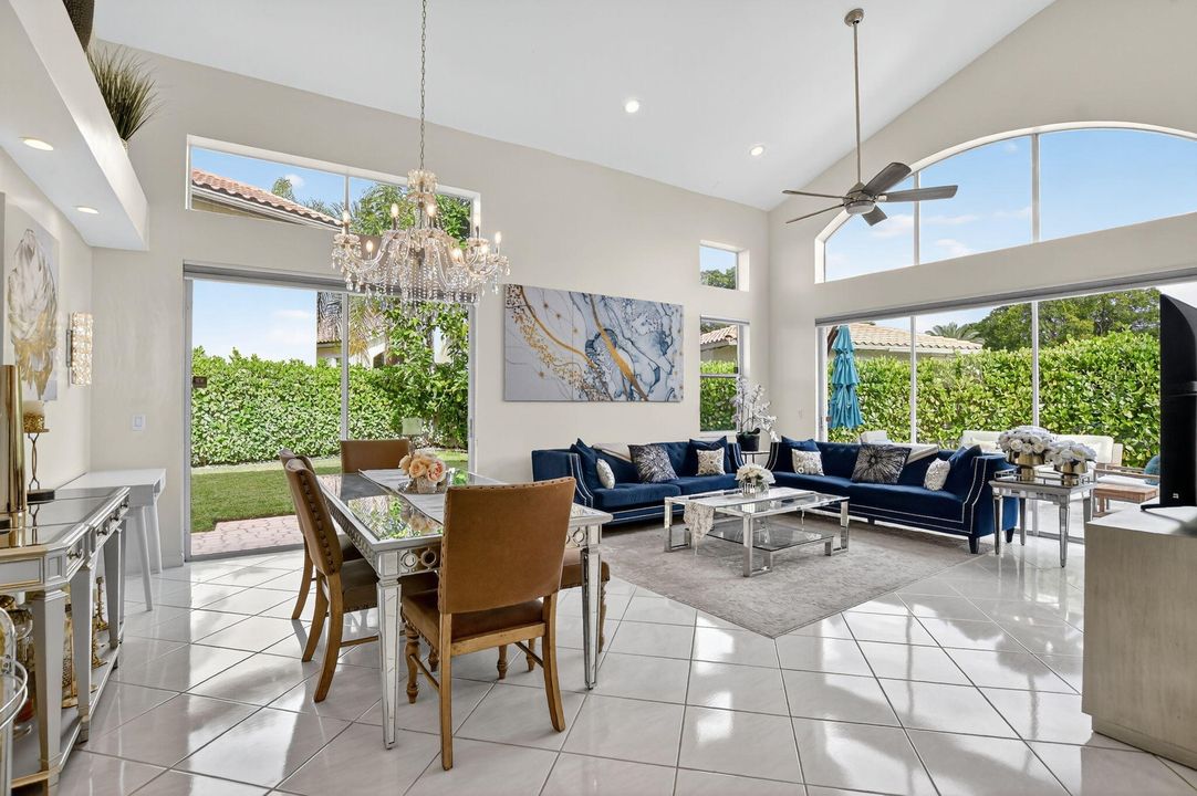 待售: $849,000 (3 贝兹, 3 浴室, 2255 平方英尺)