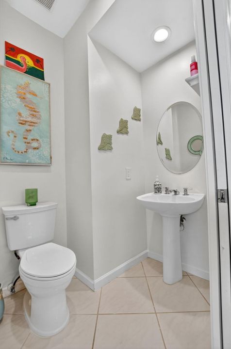 待售: $849,000 (3 贝兹, 3 浴室, 2255 平方英尺)