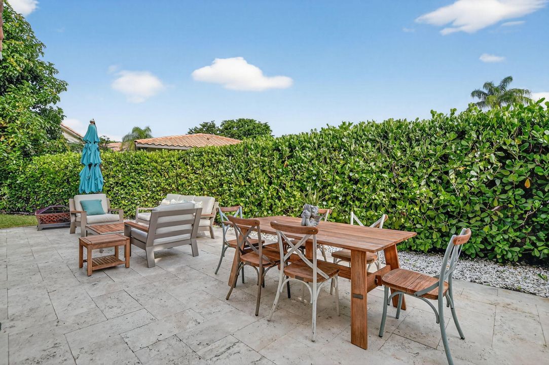 待售: $849,000 (3 贝兹, 3 浴室, 2255 平方英尺)