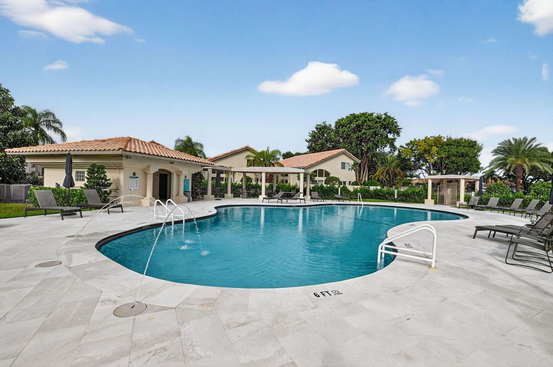 待售: $849,000 (3 贝兹, 3 浴室, 2255 平方英尺)