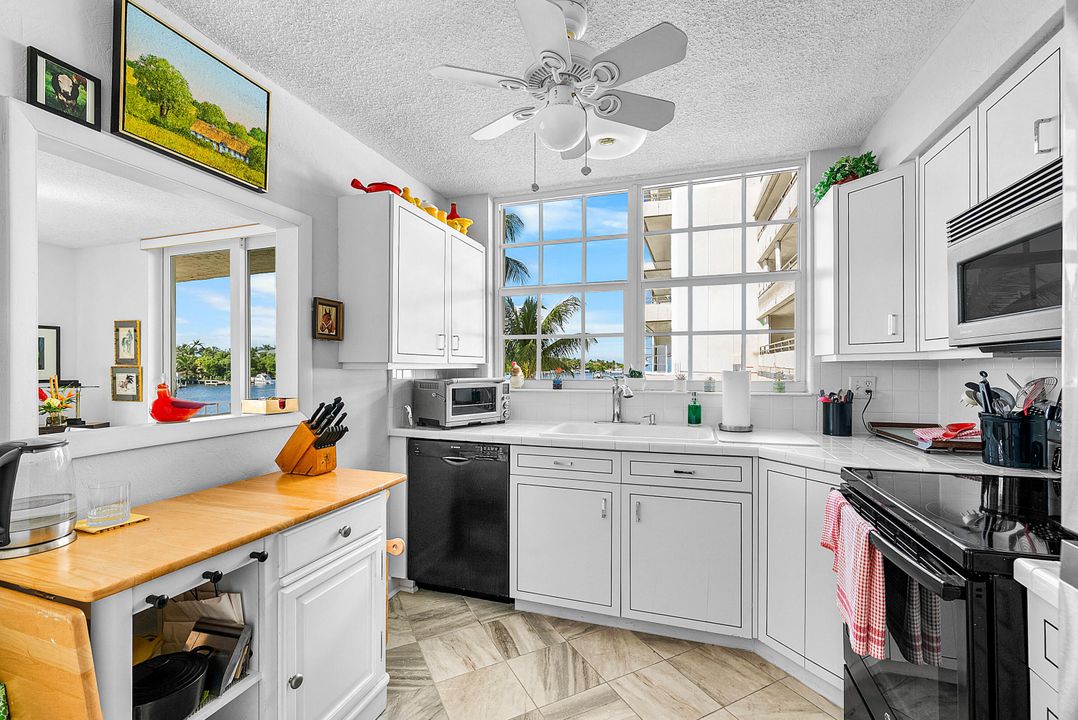 En Venta: $425,000 (2 camas, 2 baños, 1286 Pies cuadrados)