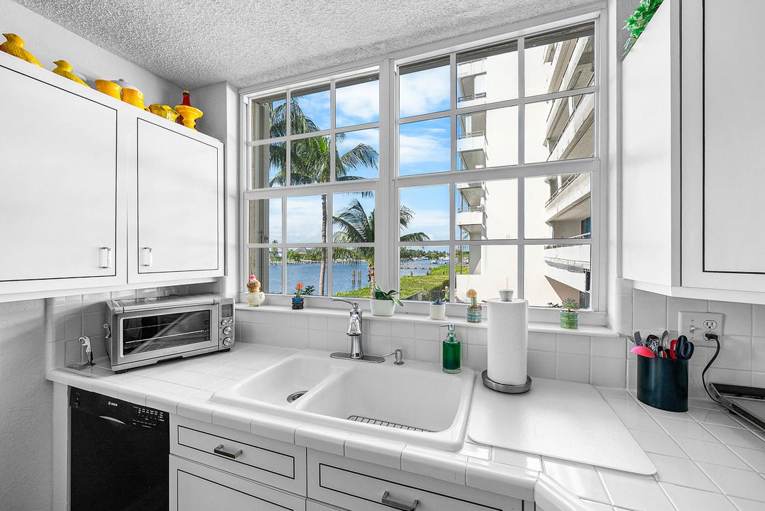 En Venta: $425,000 (2 camas, 2 baños, 1286 Pies cuadrados)