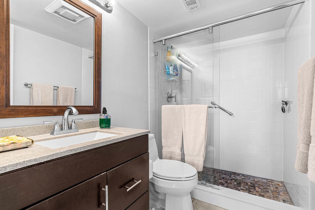 En Venta: $425,000 (2 camas, 2 baños, 1286 Pies cuadrados)