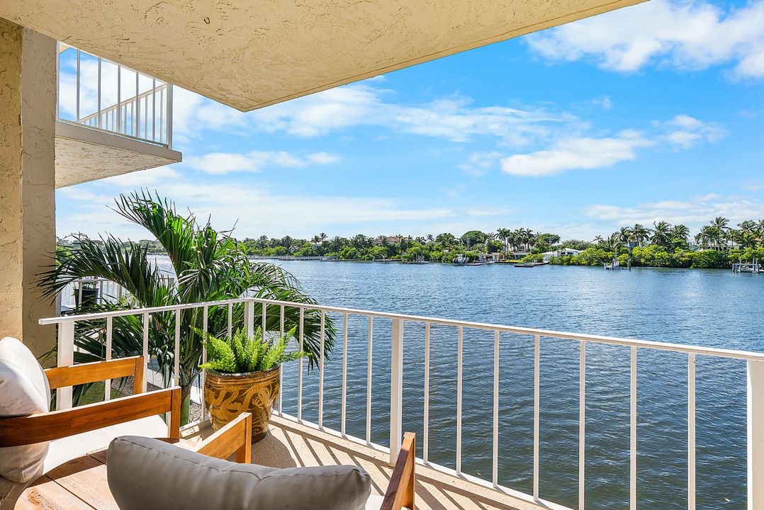 En Venta: $425,000 (2 camas, 2 baños, 1286 Pies cuadrados)