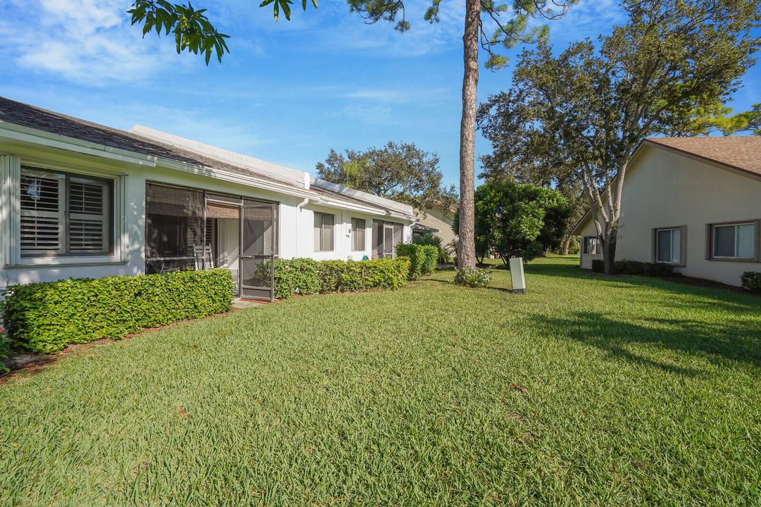 En Venta: $349,900 (2 camas, 2 baños, 1357 Pies cuadrados)