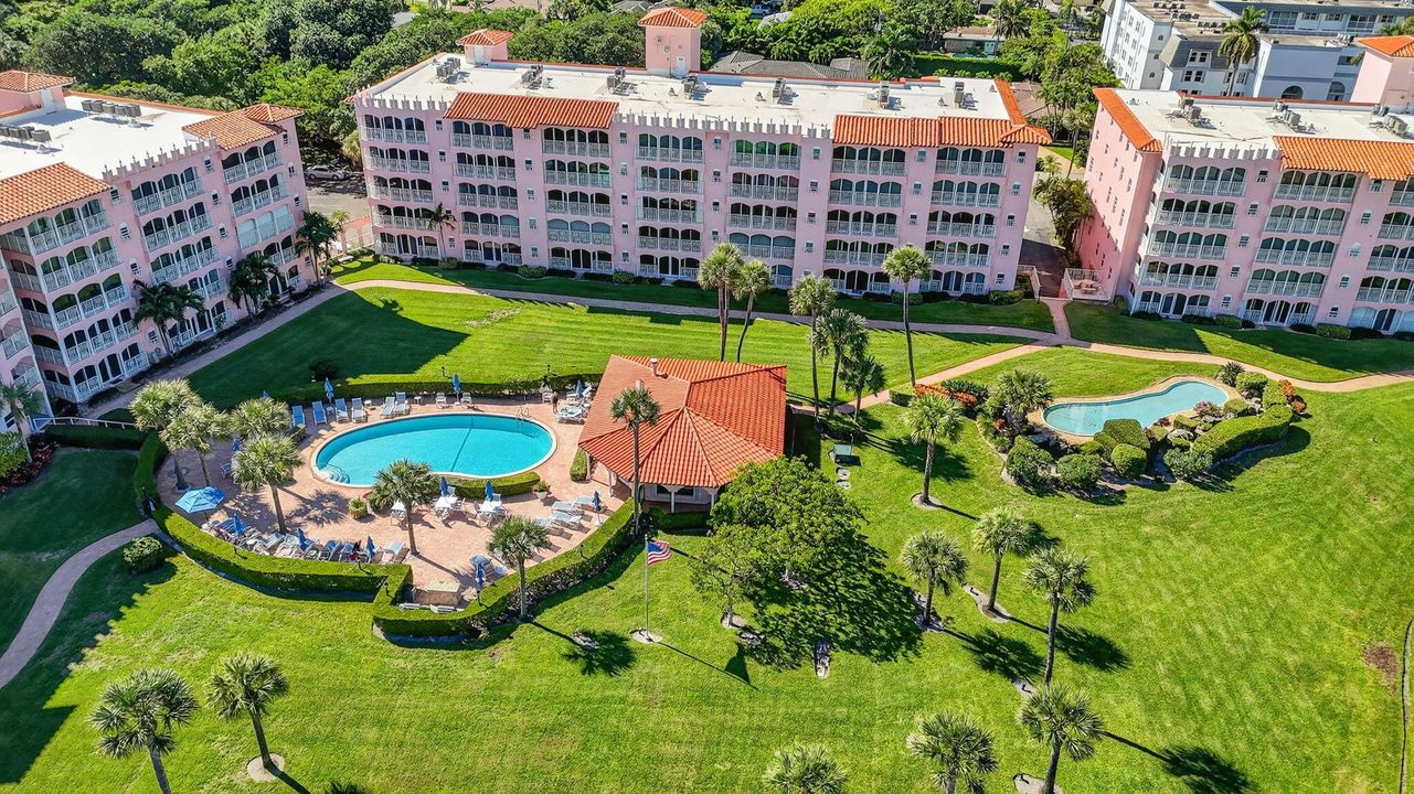 En Venta: $575,000 (2 camas, 2 baños, 1575 Pies cuadrados)