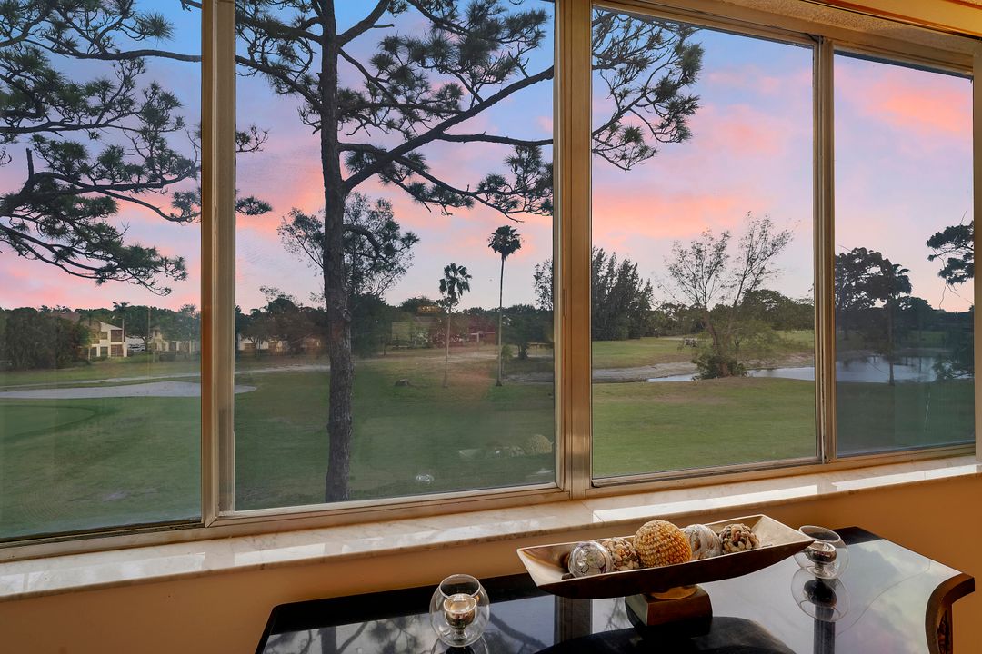 For Rent: $2,400 (3 beds, 2 baths, 1505 Square Feet)