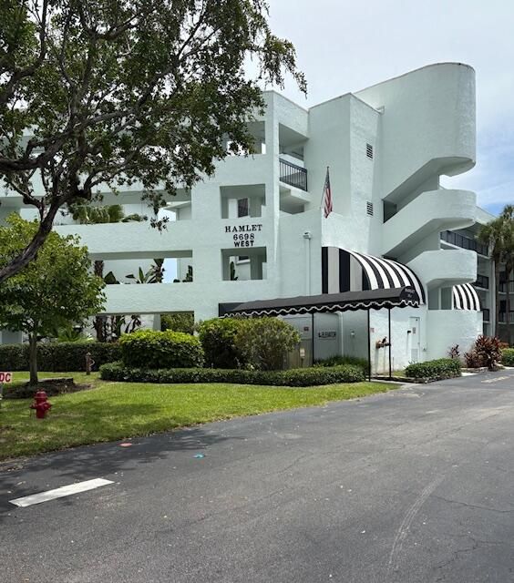 For Rent: $2,400 (3 beds, 2 baths, 1505 Square Feet)