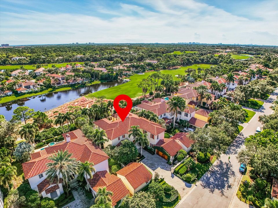 На продажу: $6,900,000 (5 спален, 5 ванн, 5479 Квадратных фут)