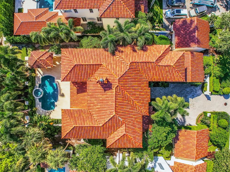 На продажу: $6,900,000 (5 спален, 5 ванн, 5479 Квадратных фут)