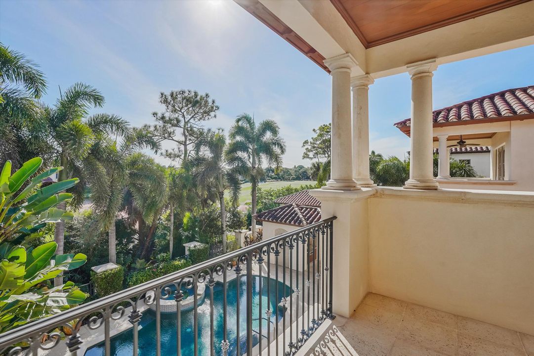 На продажу: $6,900,000 (5 спален, 5 ванн, 5479 Квадратных фут)