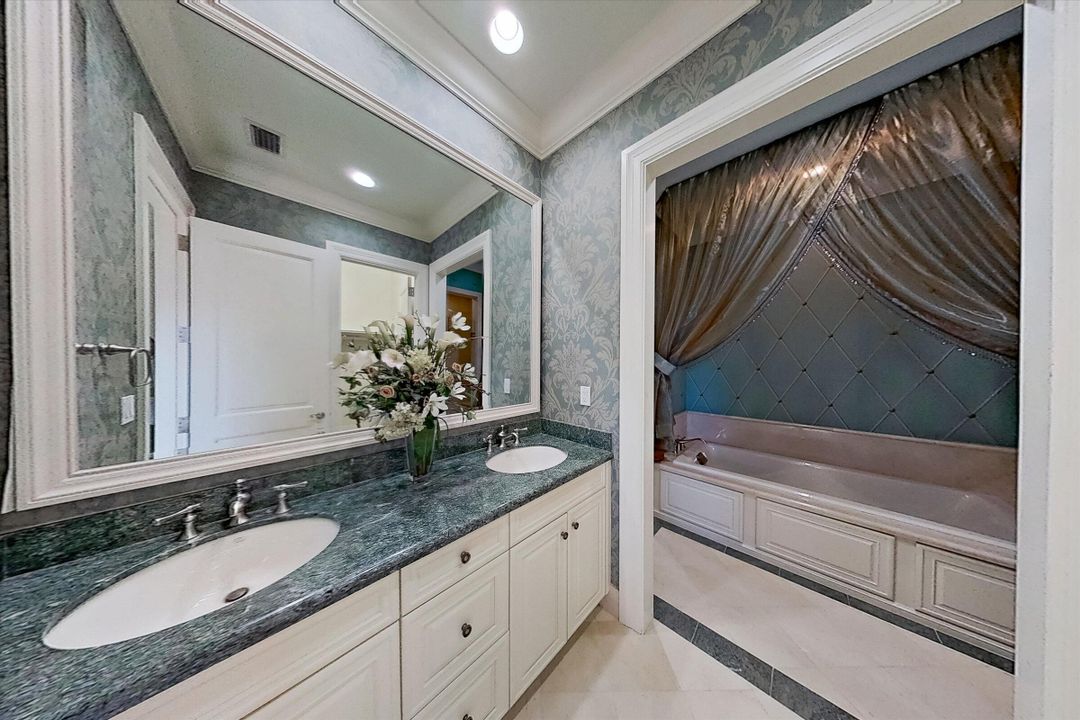 На продажу: $6,900,000 (5 спален, 5 ванн, 5479 Квадратных фут)