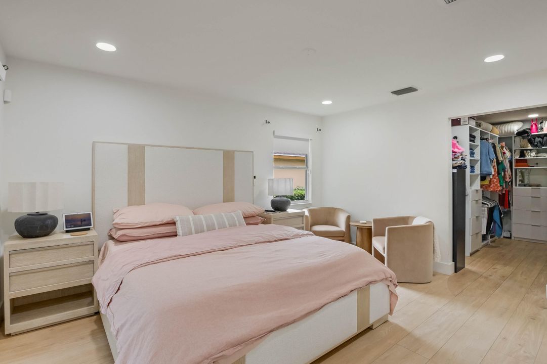 На продажу: $599,900 (3 спален, 2 ванн, 1827 Квадратных фут)