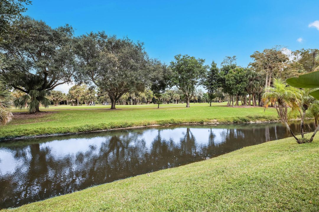 На продажу: $599,900 (3 спален, 2 ванн, 1827 Квадратных фут)