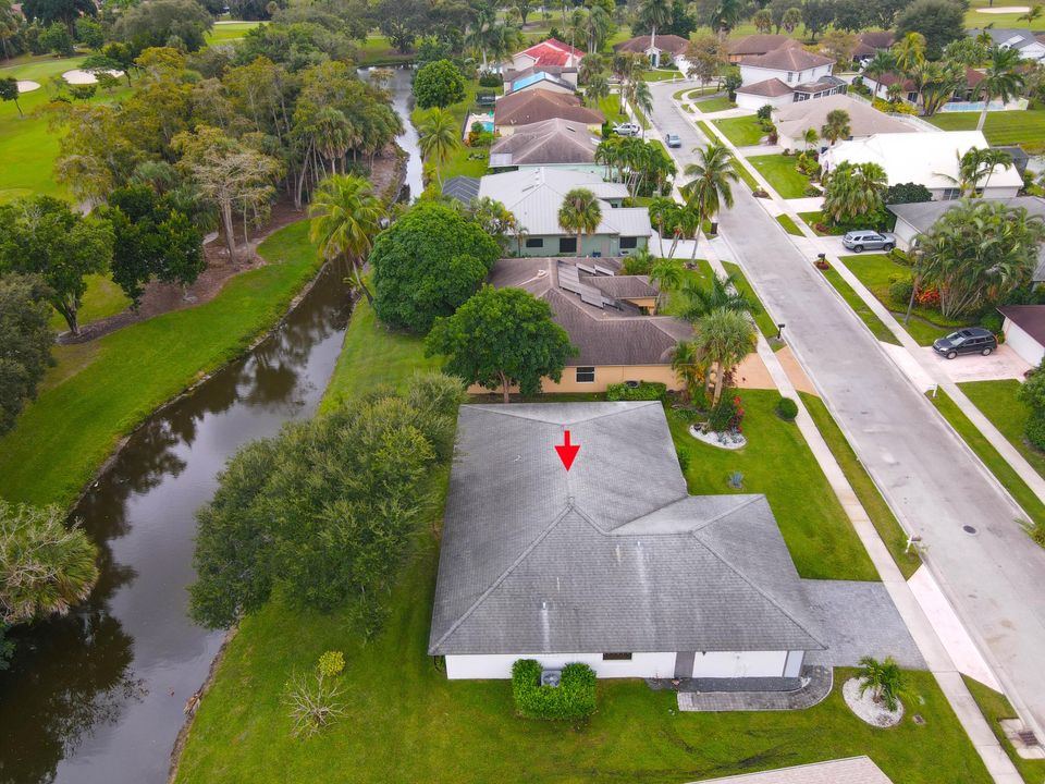 На продажу: $599,900 (3 спален, 2 ванн, 1827 Квадратных фут)