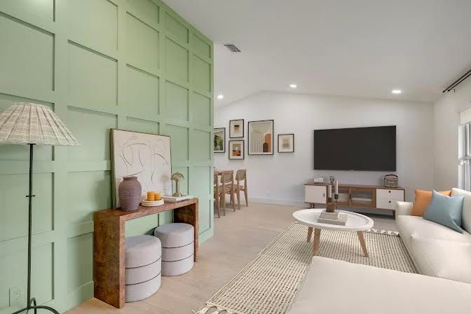 На продажу: $599,900 (3 спален, 2 ванн, 1827 Квадратных фут)