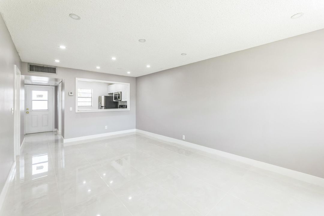 En Venta: $90,250 (1 camas, 1 baños, 684 Pies cuadrados)