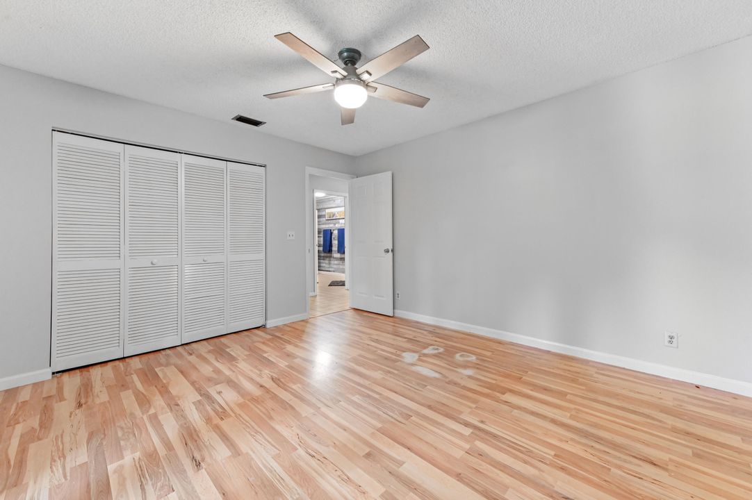 For Sale: $725,000 (3 beds, 2 baths, 2095 Square Feet)