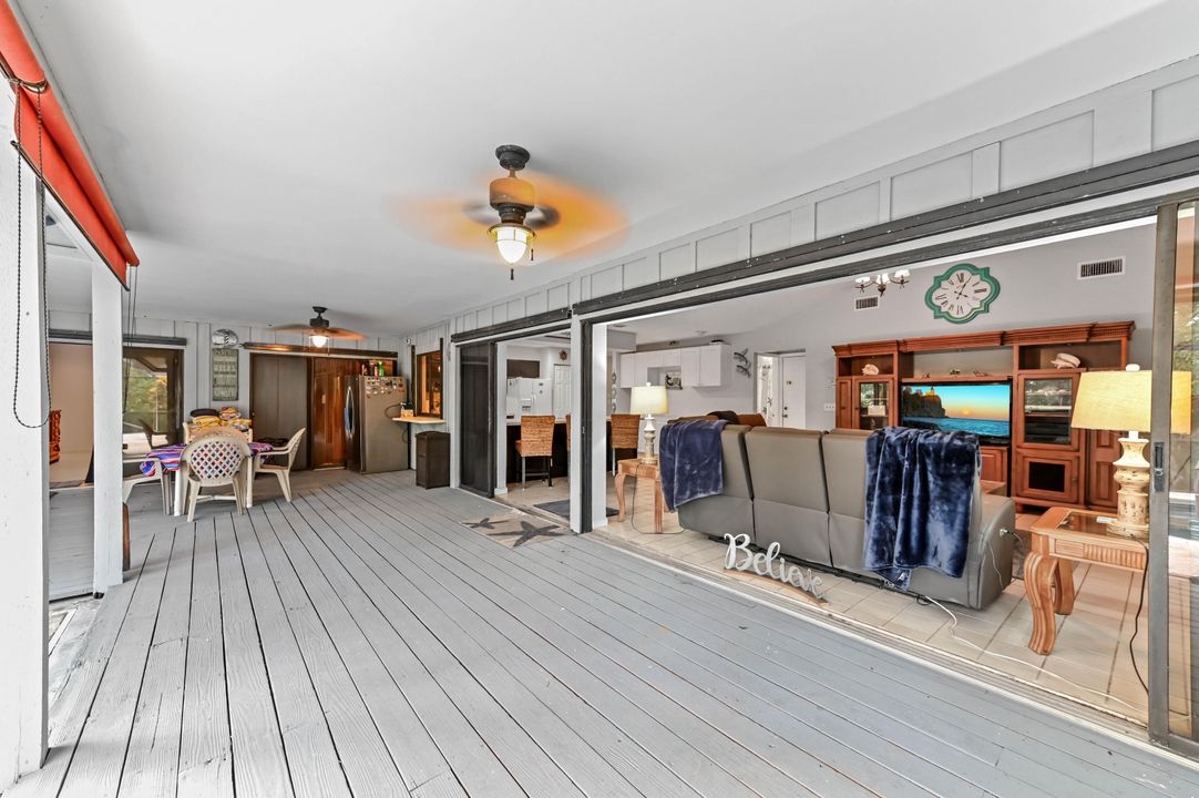 For Sale: $725,000 (3 beds, 2 baths, 2095 Square Feet)