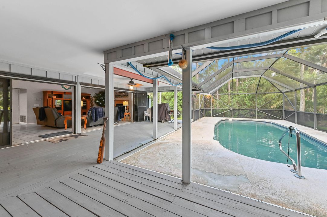 For Sale: $725,000 (3 beds, 2 baths, 2095 Square Feet)