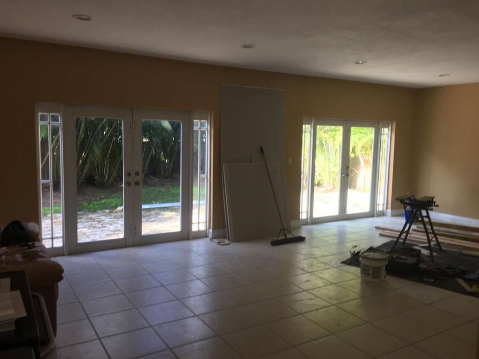 待售: $649,900 (4 贝兹, 3 浴室, 2051 平方英尺)