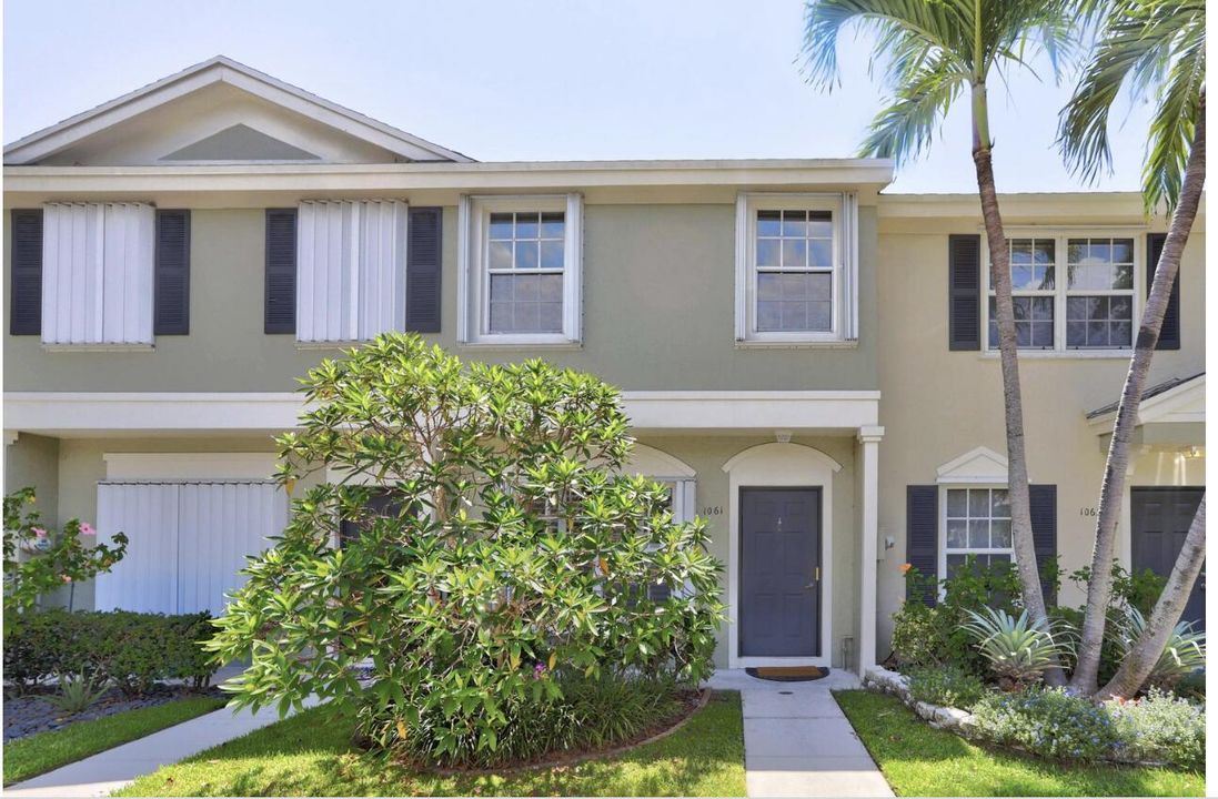 Active With Contract: $3,500 (3 beds, 2 baths, 1312 Square Feet)