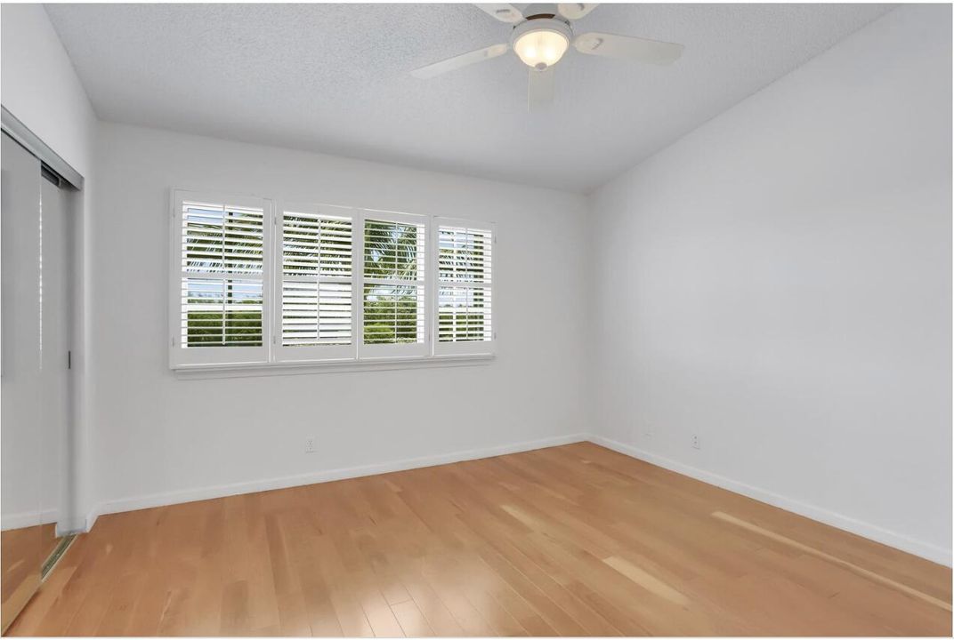 Active With Contract: $3,500 (3 beds, 2 baths, 1312 Square Feet)