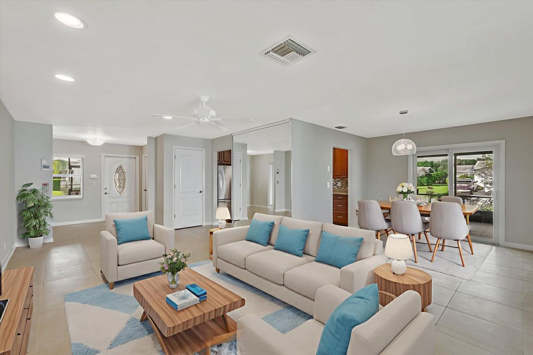 Active With Contract: $344,900 (2 beds, 2 baths, 1527 Square Feet)