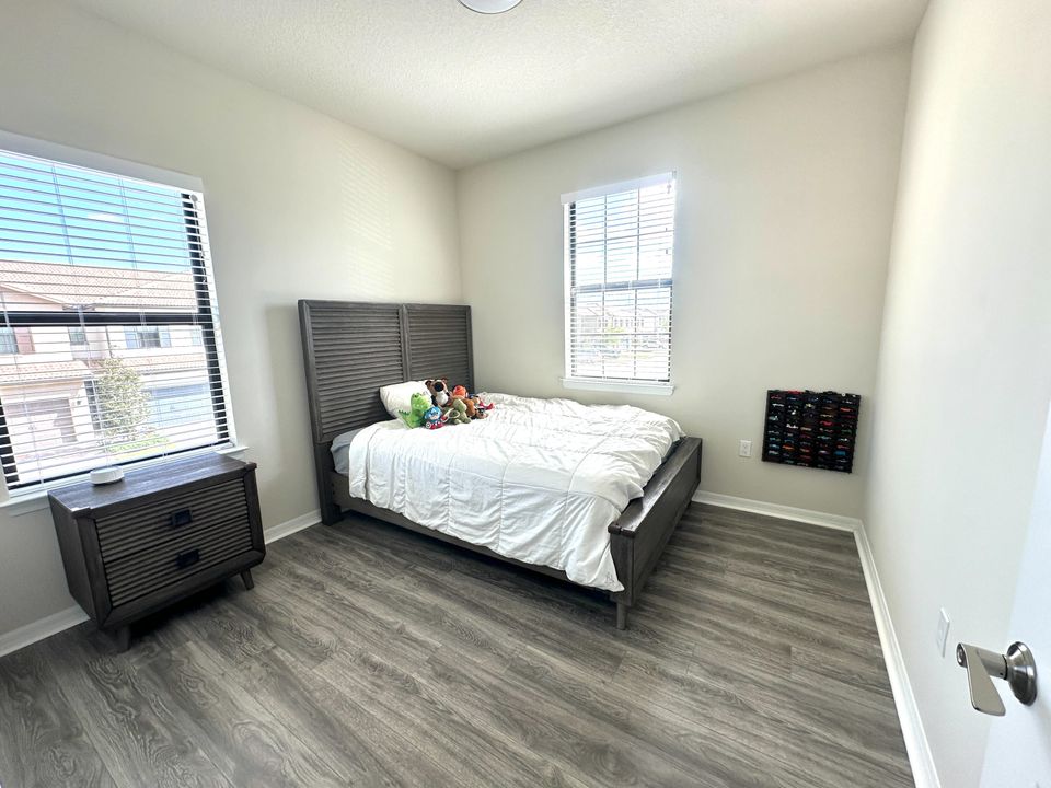 En Renta: $5,000 (5 camas, 3 baños, 2682 Pies cuadrados)