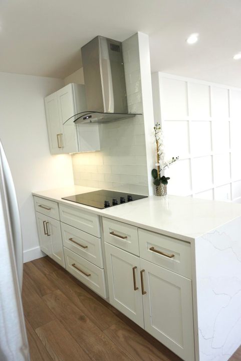 Active With Contract: $4,200 (4 beds, 1 baths, 1470 Square Feet)