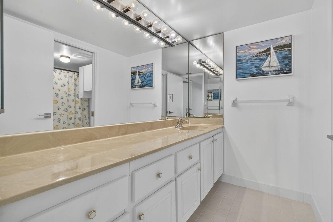 For Sale: $889,000 (2 beds, 2 baths, 1661 Square Feet)