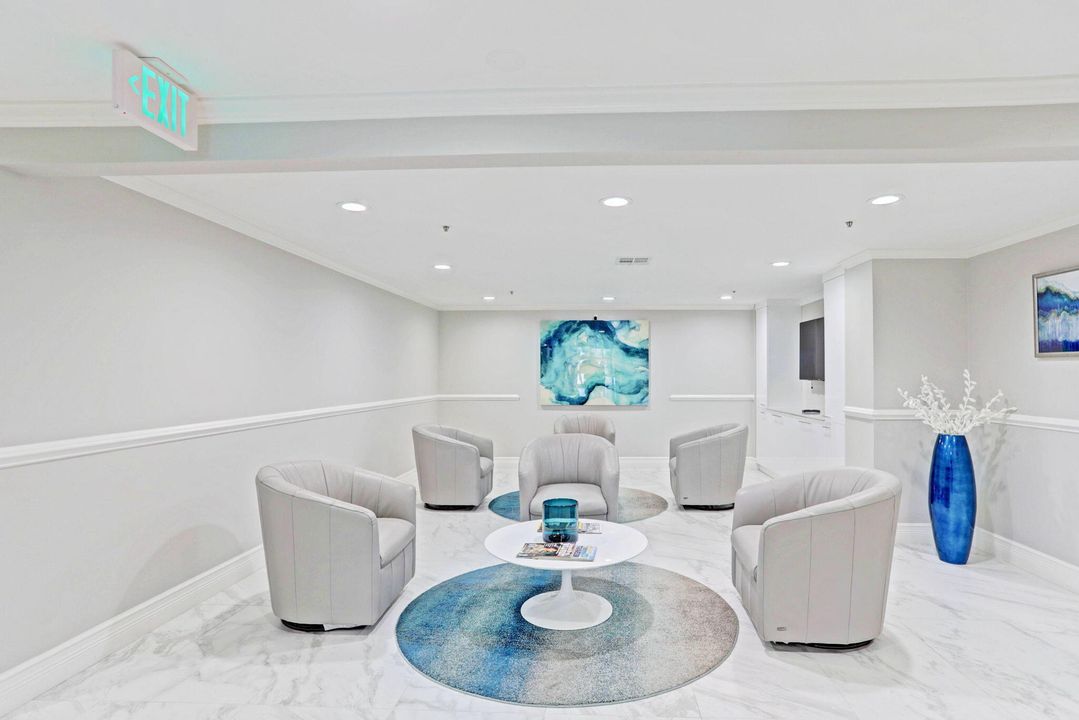 For Sale: $889,000 (2 beds, 2 baths, 1661 Square Feet)