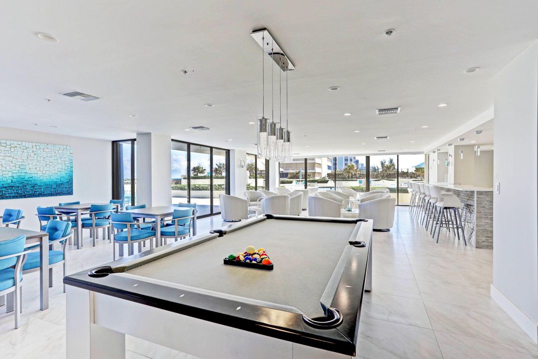 For Sale: $889,000 (2 beds, 2 baths, 1661 Square Feet)