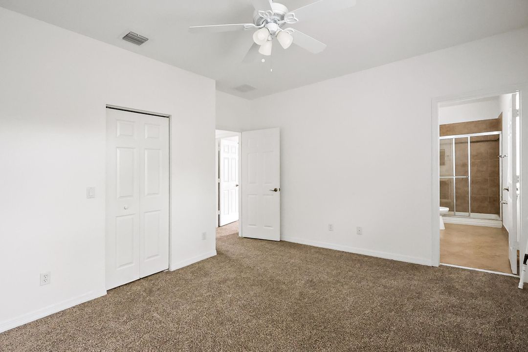 待售: $269,000 (2 贝兹, 2 浴室, 1579 平方英尺)