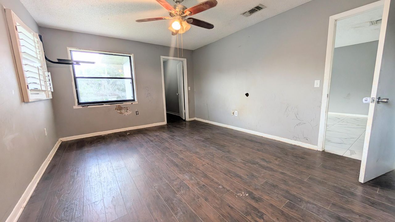 En Venta: $225,000 (2 camas, 2 baños, 1348 Pies cuadrados)