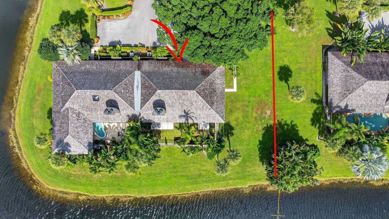 Active With Contract: $759,900 (2 beds, 2 baths, 1674 Square Feet)