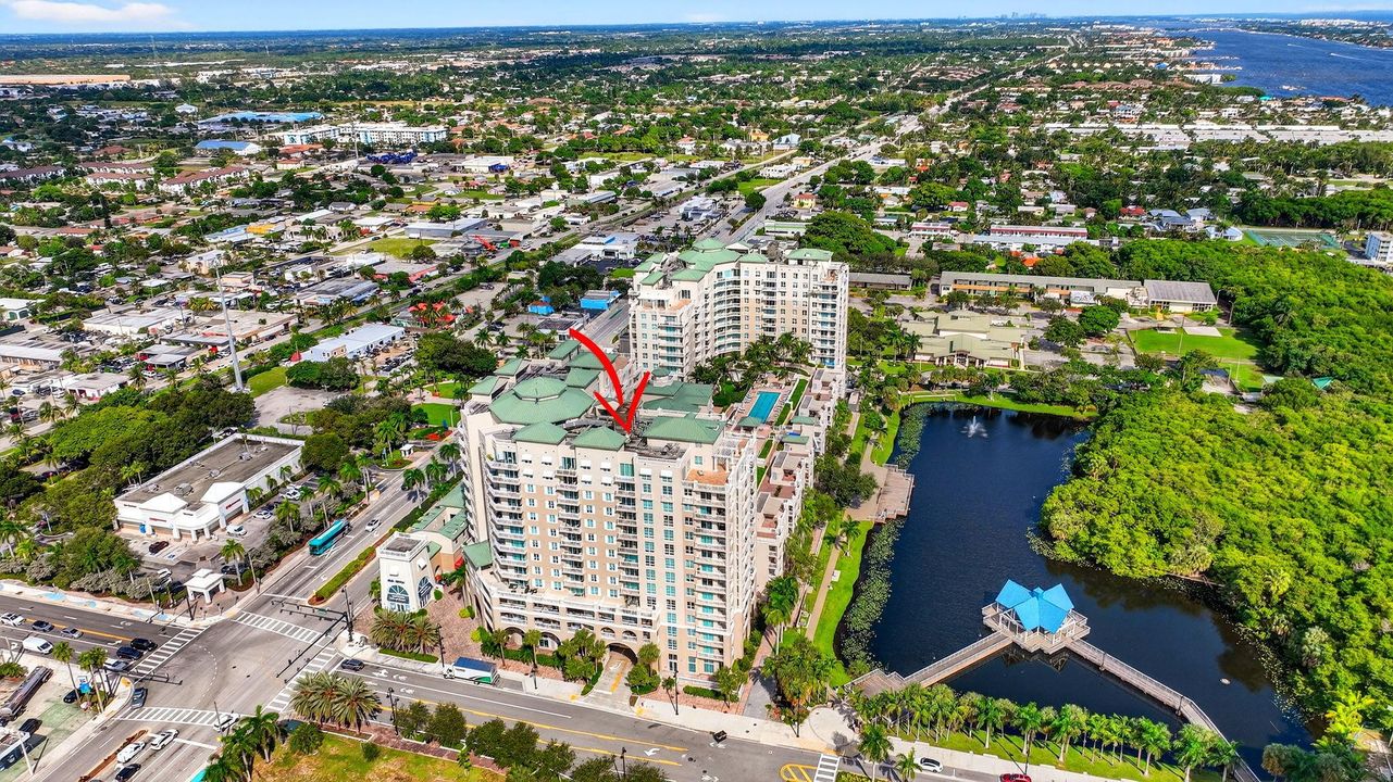 For Sale: $365,000 (2 beds, 2 baths, 1185 Square Feet)