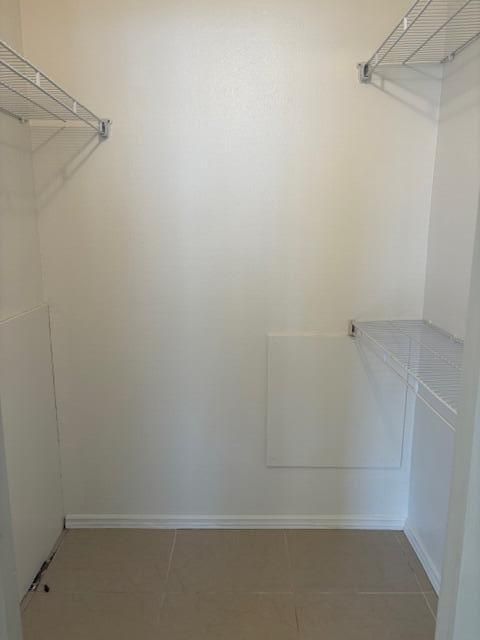 For Sale: $219,000 (1 beds, 1 baths, 805 Square Feet)