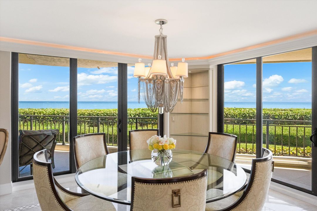 На продажу: $2,450,000 (3 спален, 3 ванн, 2676 Квадратных фут)