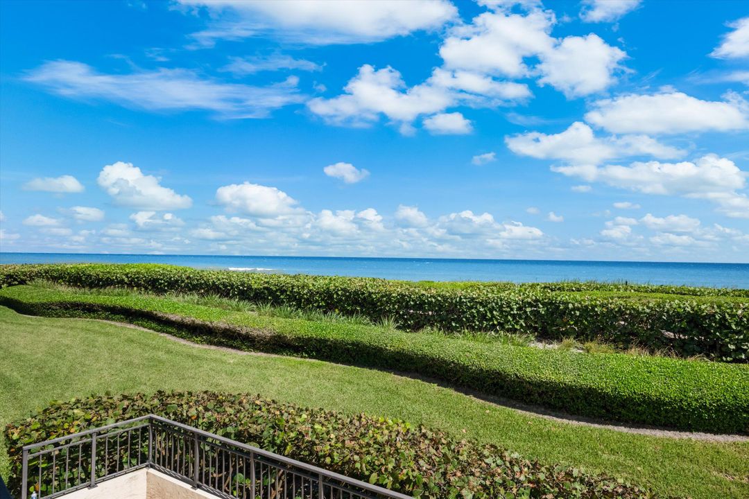 На продажу: $2,450,000 (3 спален, 3 ванн, 2676 Квадратных фут)