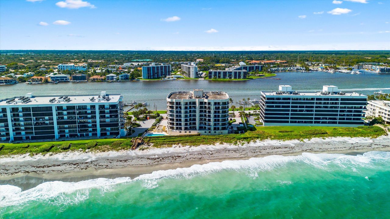 На продажу: $2,450,000 (3 спален, 3 ванн, 2676 Квадратных фут)