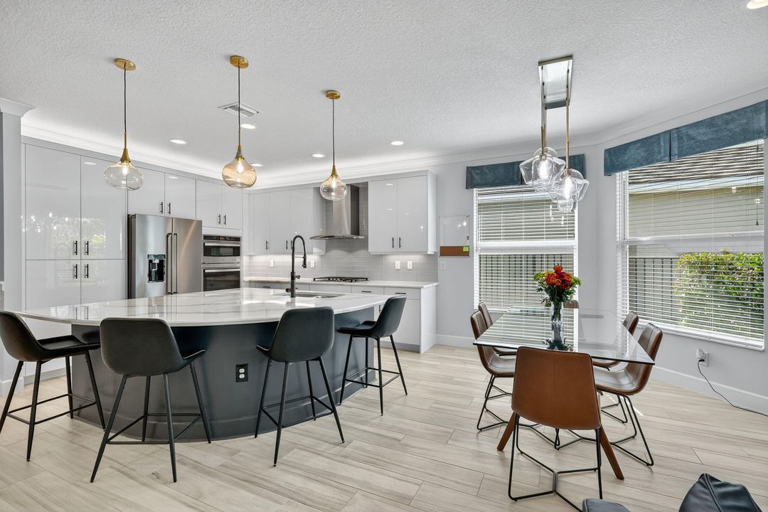 For Sale: $774,000 (3 beds, 2 baths, 2167 Square Feet)