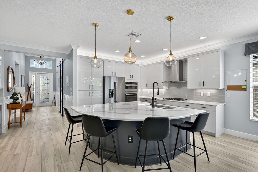 For Sale: $774,000 (3 beds, 2 baths, 2167 Square Feet)